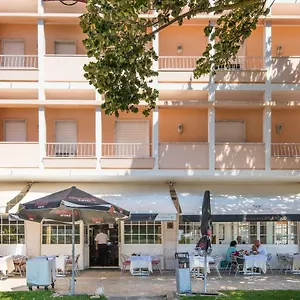 Atlantic Waves Guest house Carcavelos (Lisbon)
