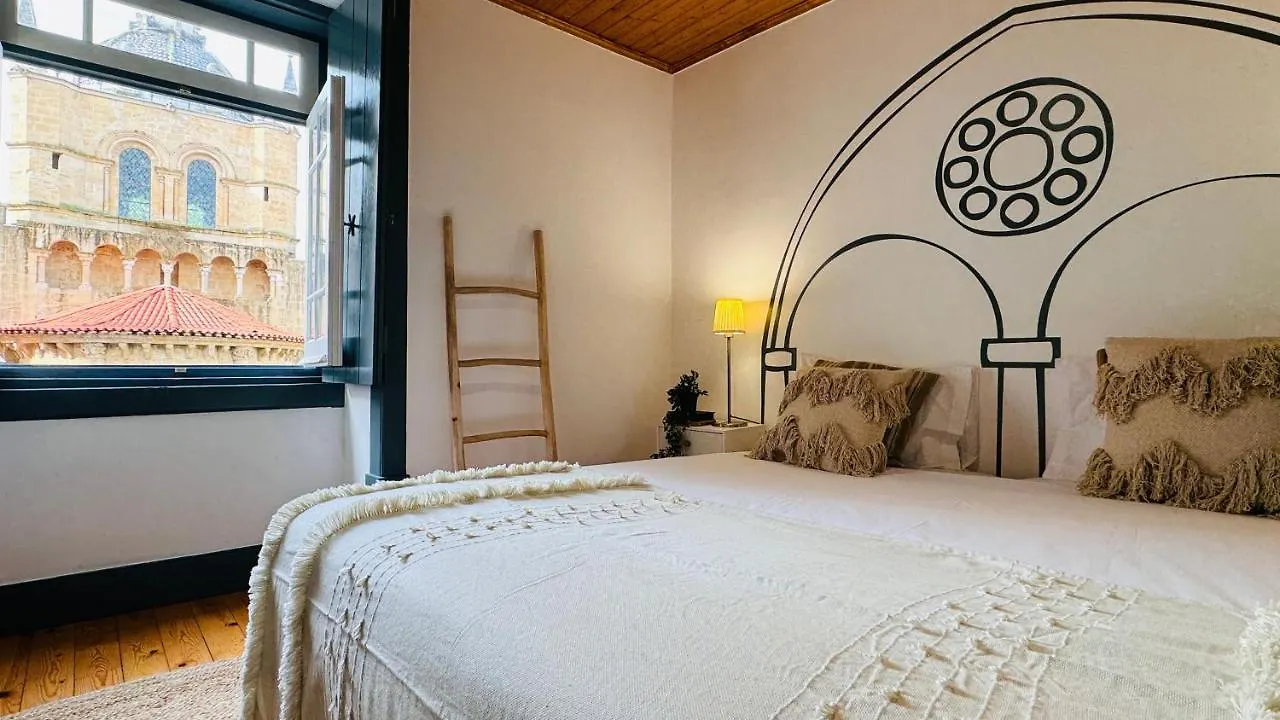 Se Velha Suites Coimbra 0*,  Portugal